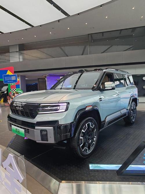 深圳170比亚迪方程豹硬派越野的爆款，英菲尼迪35周年与你共成长